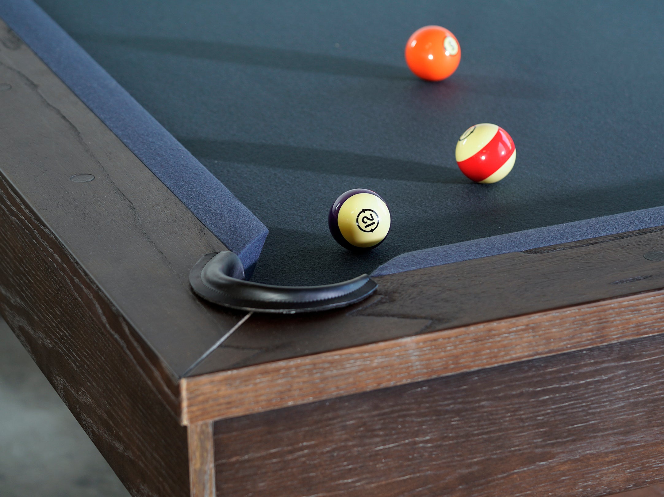 Empire USA - Manhattan Slate Pool Table W/ Premium Billiard Accessories