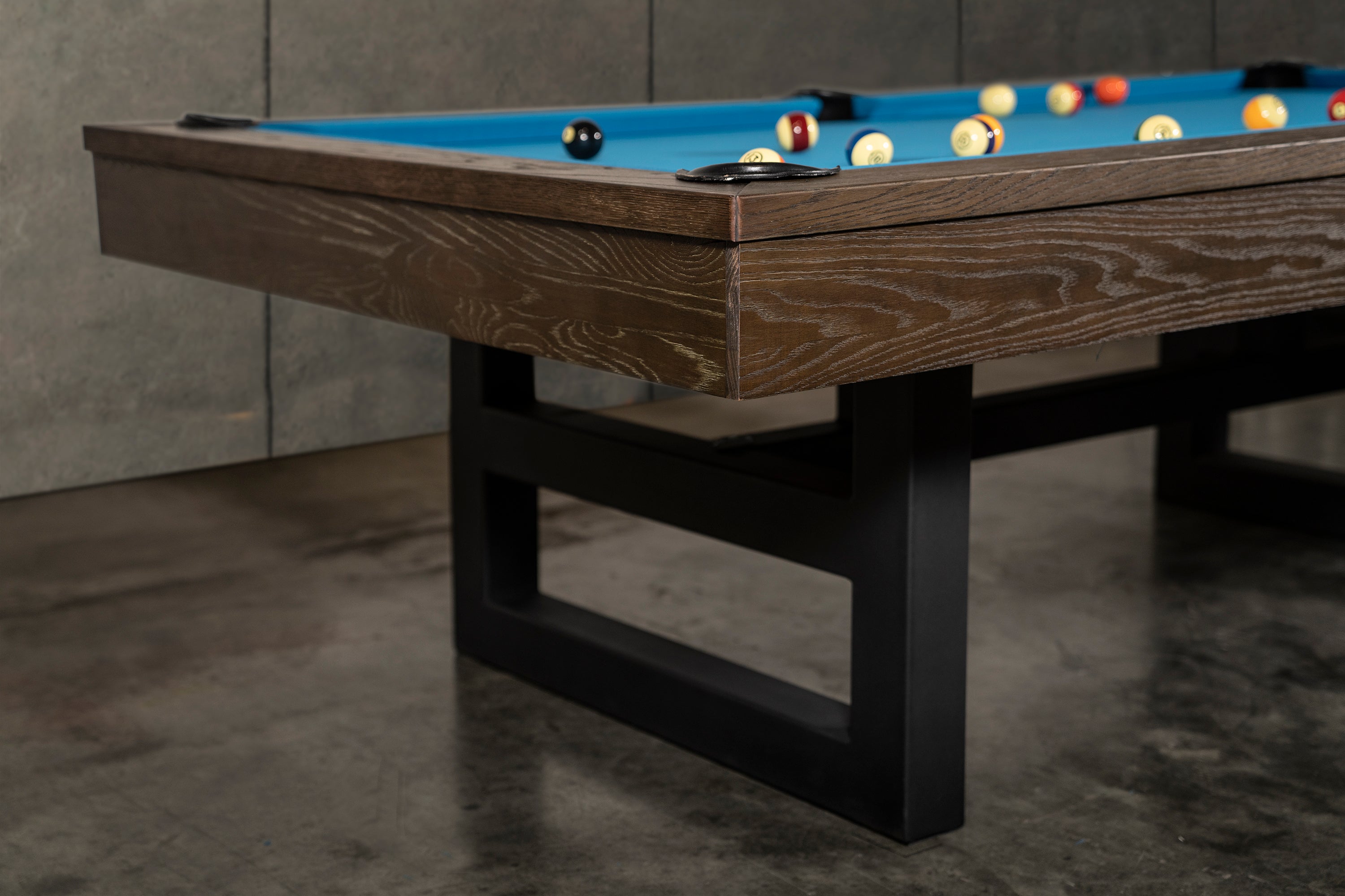 Empire USA - Chino Slate Pool Table W/ Premium Billiard Accessories