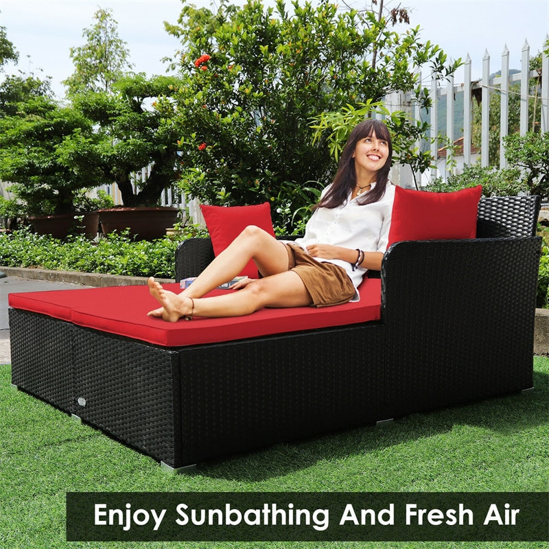 Wicker Outdoor Daybed Patio Rattan Double Chaise Lounge Sun Lounger with Seat Cushions & Pillows